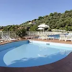 Il Borgo Della Rovere San Bartolomeo Al Mare