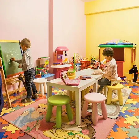 Il Borgo Della Rovere アパートホテル サン・バルトロメーオ・アル・マーレ