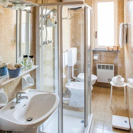 Il Borgo Della Rovere アパートホテル 3*