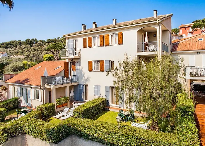 Il Borgo Della Rovere 3*
