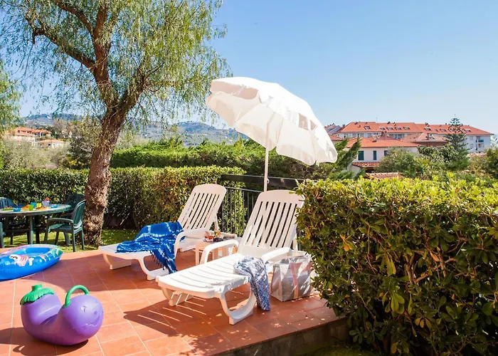 Il Borgo Della Rovere San Bartolomeo Al Mare