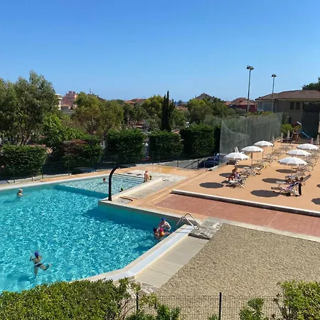 Il Borgo Della Rovere Aparthotel 4*