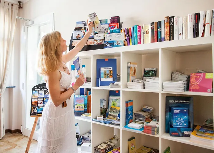 Il Borgo Della Rovere Lägenhetshotell San Bartolomeo Al Mare